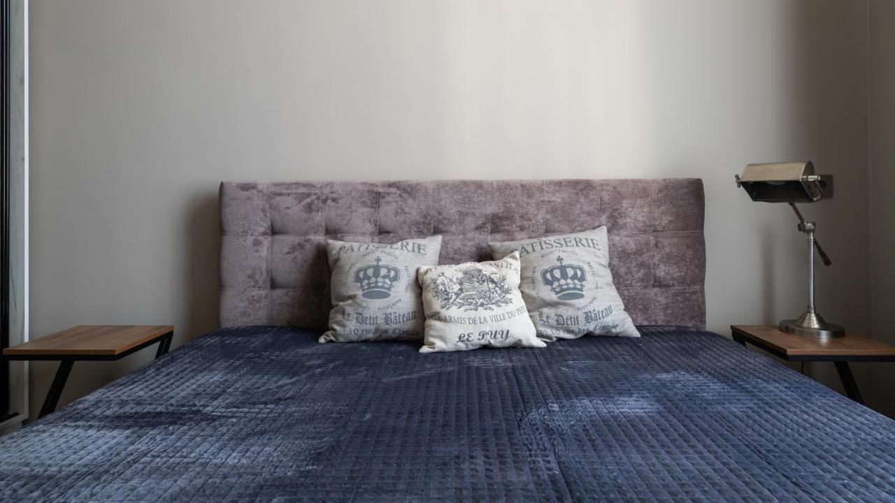 3 Room Apartments On Galytska 利沃夫 外观 照片